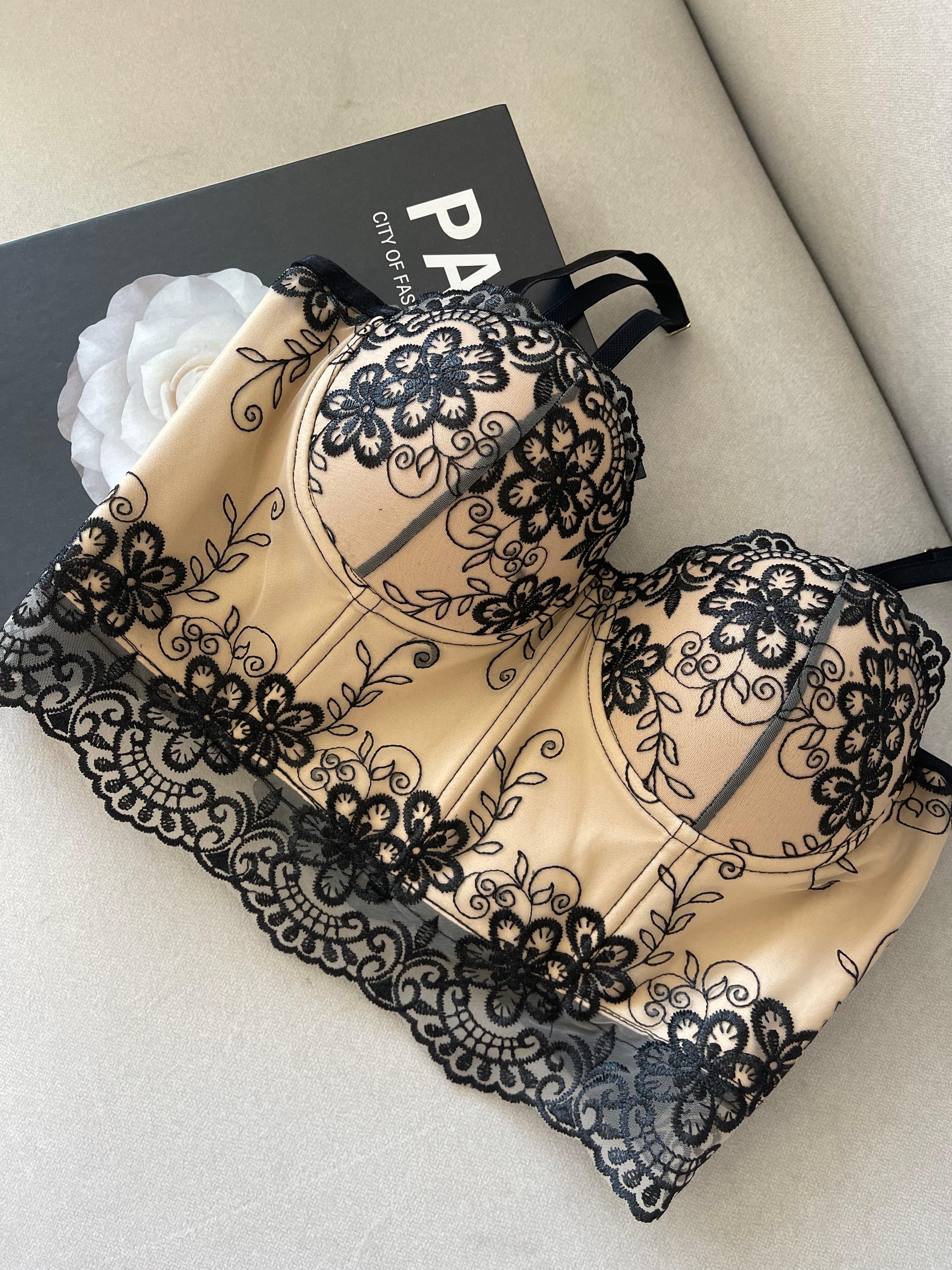 Corset Kenia